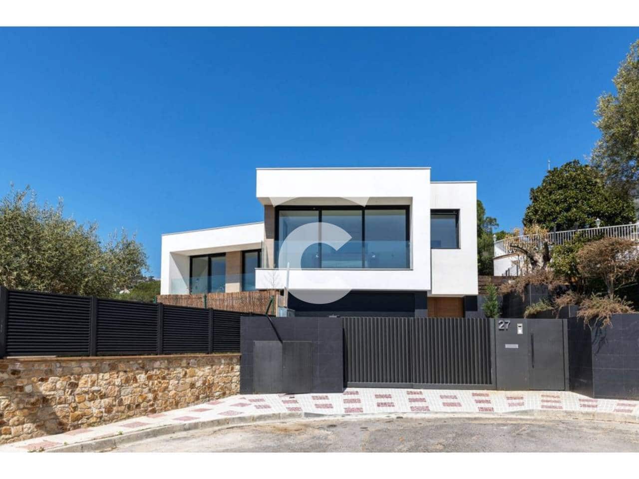 6 bedroom Villa for sale in Castell-Platja d'Aro with pool garage - € 3,000,000 (Ref: 9332677)
