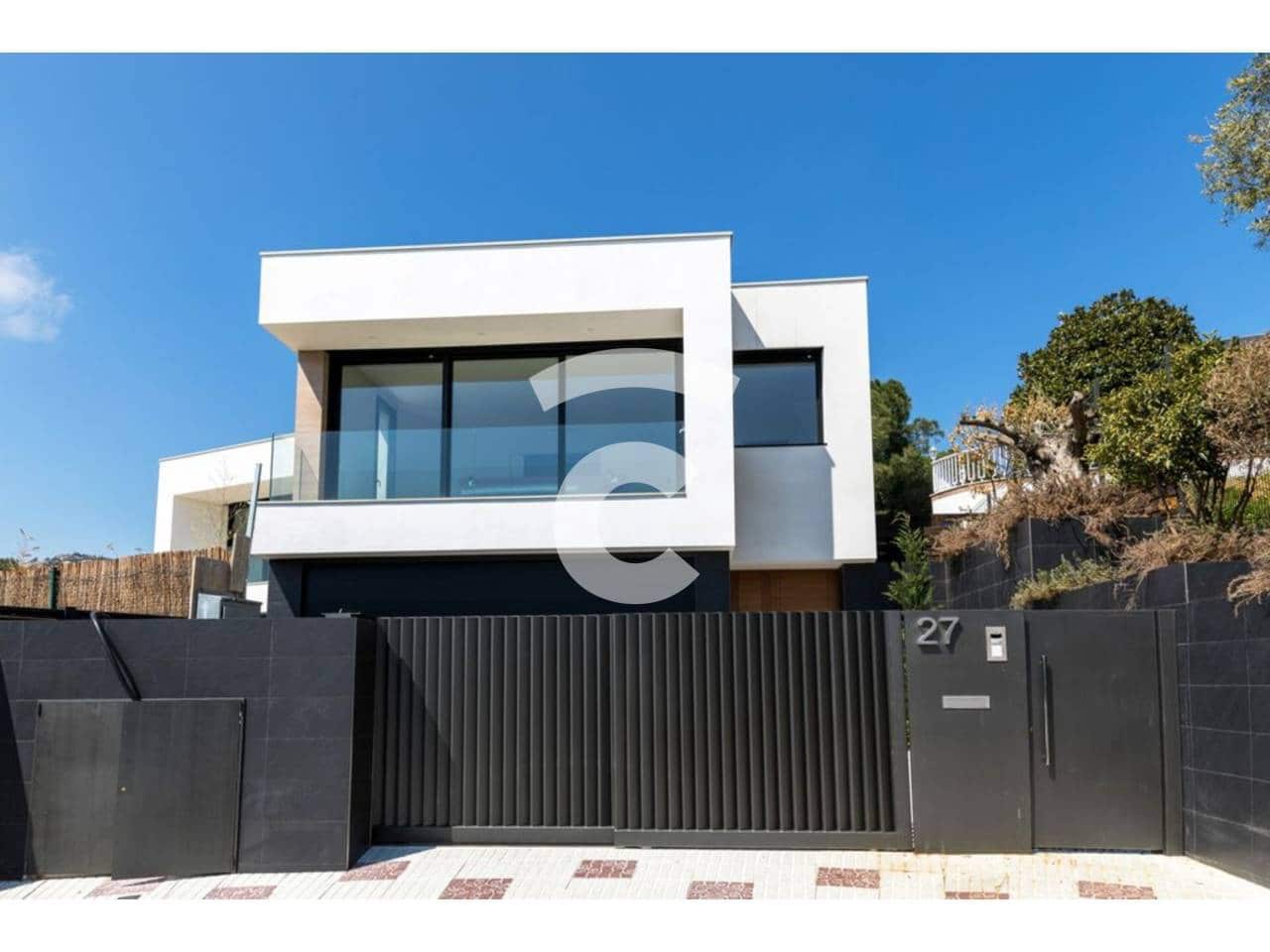 6 bedroom Villa for sale in Castell-Platja d'Aro with pool garage - € 3,000,000 (Ref: 9332677)