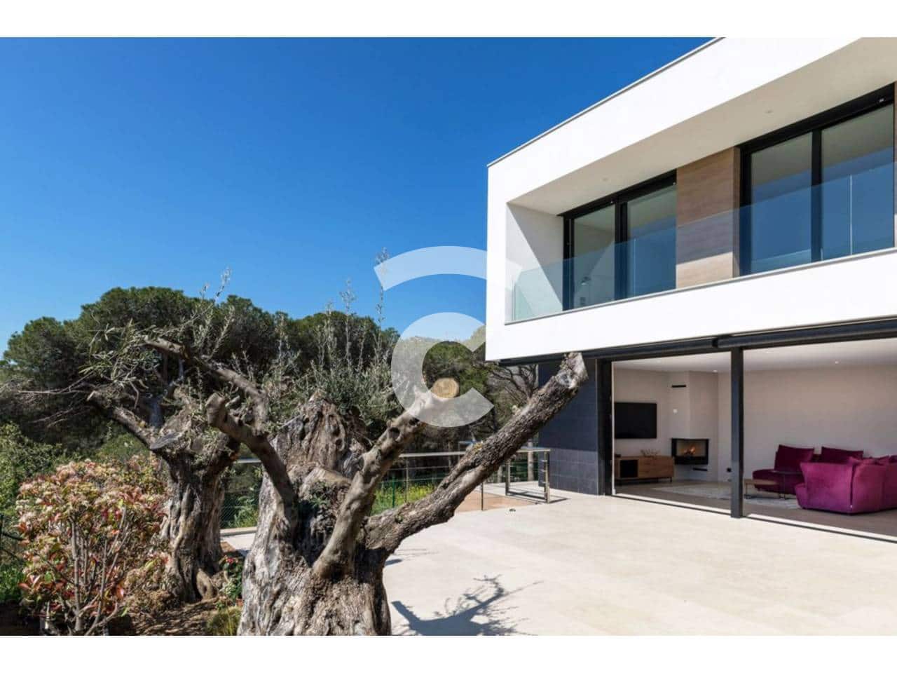 6 bedroom Villa for sale in Castell-Platja d'Aro with pool garage - € 3,000,000 (Ref: 9332677)