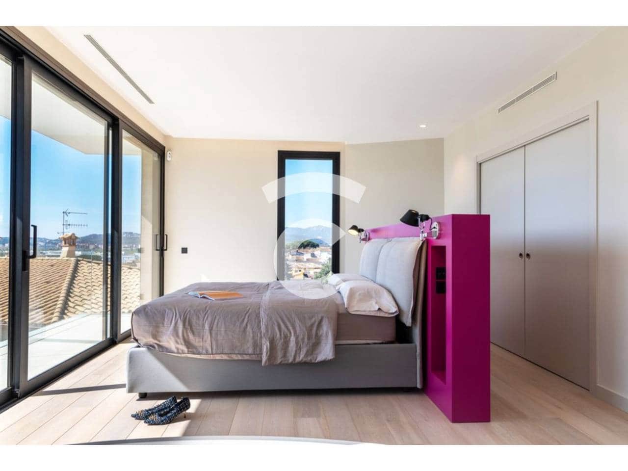 6 bedroom Villa for sale in Castell-Platja d'Aro with pool garage - € 3,000,000 (Ref: 9332677)