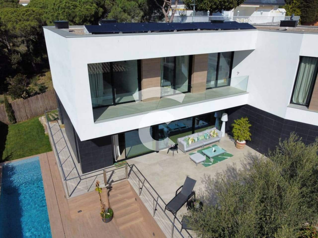 6 bedroom Villa for sale in Castell-Platja d'Aro with pool garage - € 3,000,000 (Ref: 9332677)