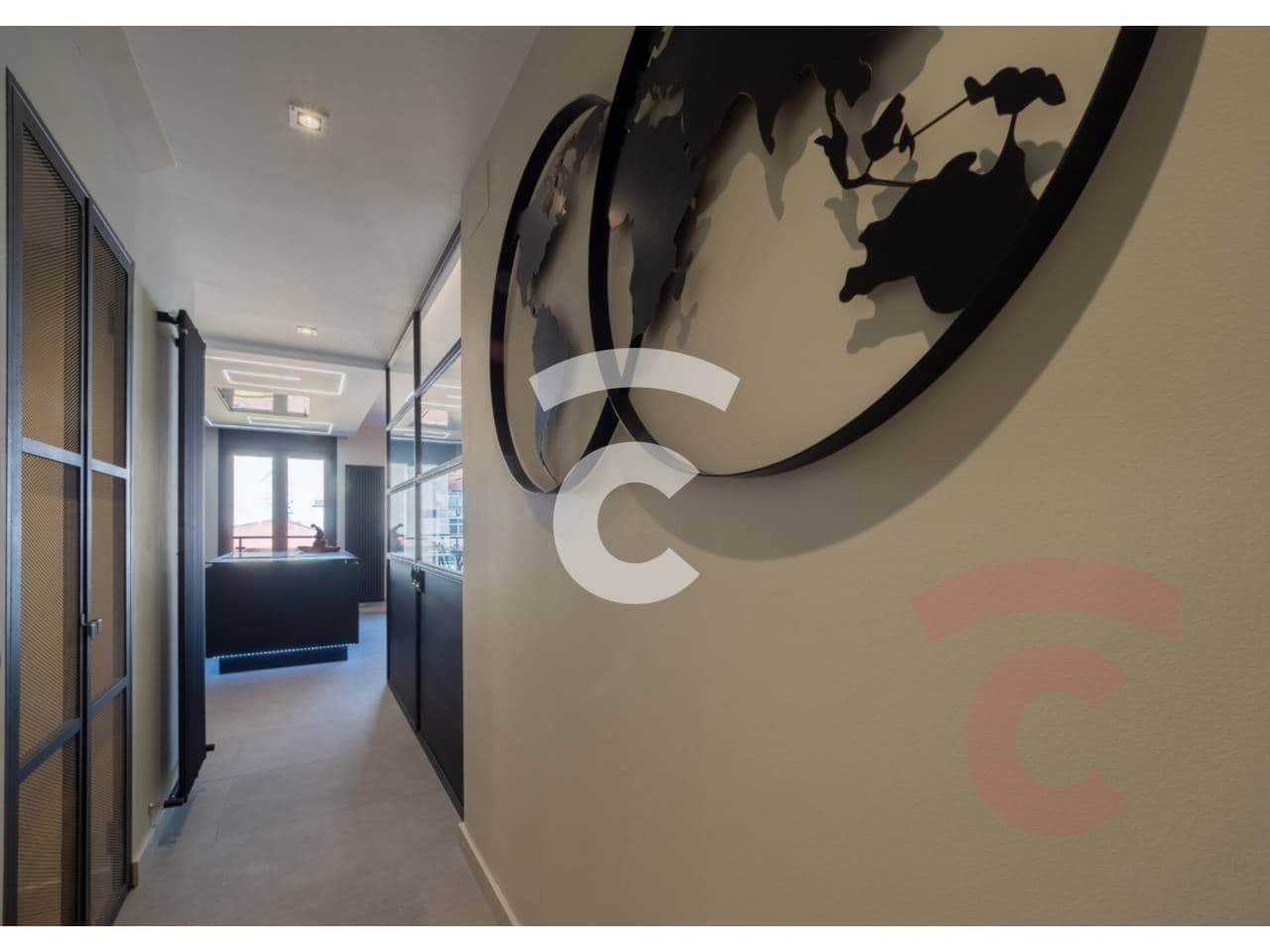 3 soverom Leilighet til salgs i Vic med garasje - € 297 000 (Ref: 9355334)