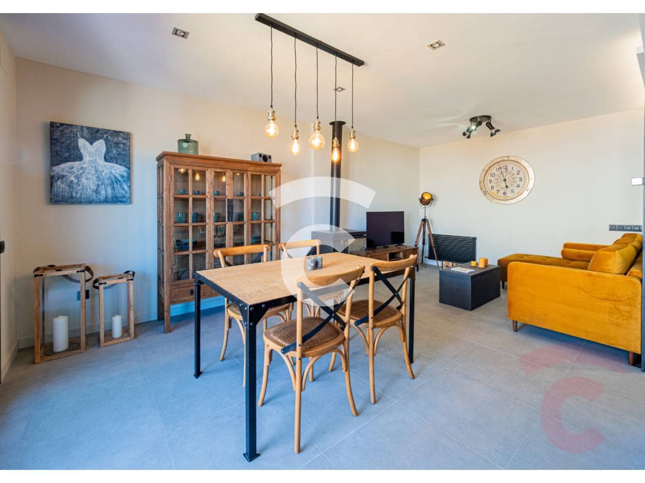 3 soverom Leilighet til salgs i Vic med garasje - € 297 000 (Ref: 9355334)