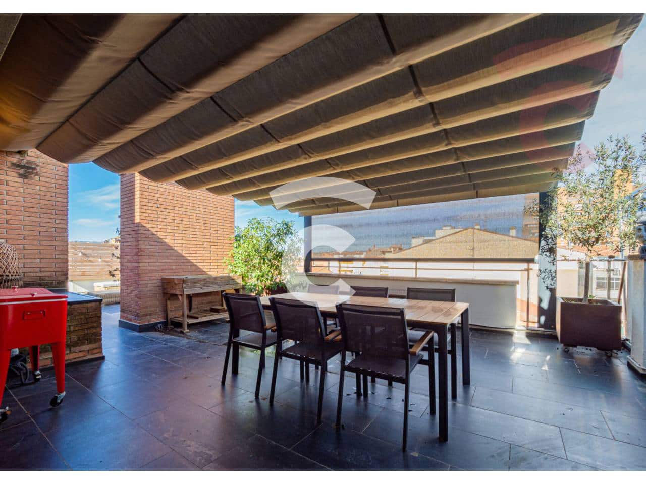 3 soverom Leilighet til salgs i Vic med garasje - € 297 000 (Ref: 9355334)