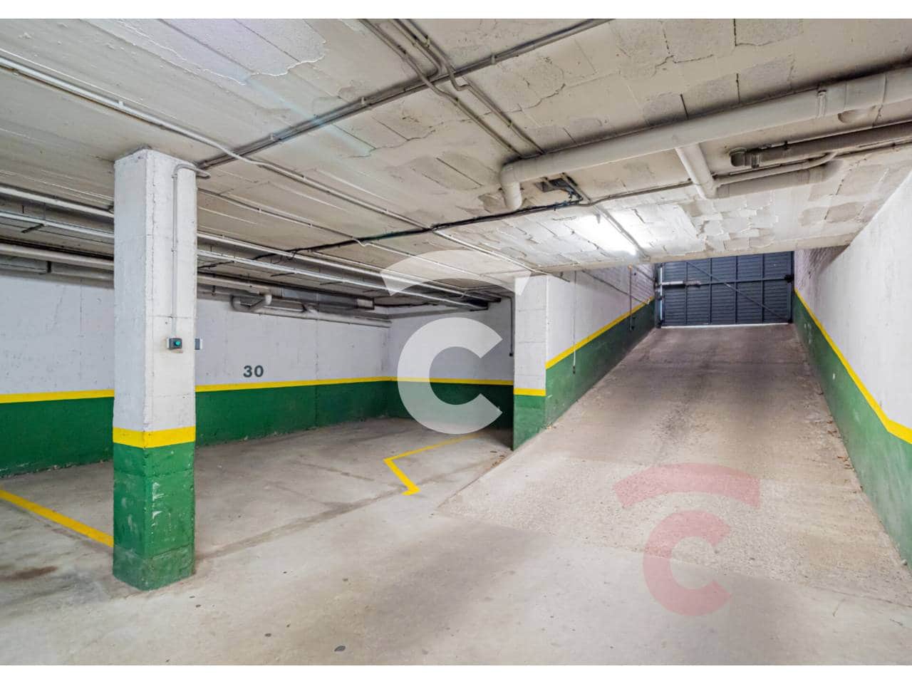 3 soverom Leilighet til salgs i Vic med garasje - € 297 000 (Ref: 9355334)