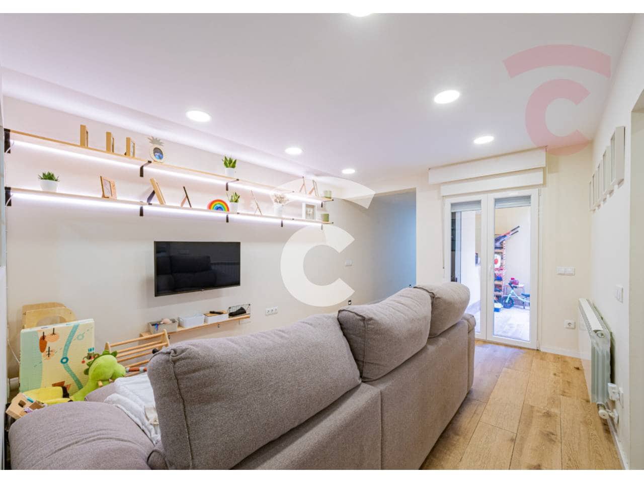 3 sypialnia Mieszkanie na sprzedaż w Tona - 250 000 € (Ref: 9361967)