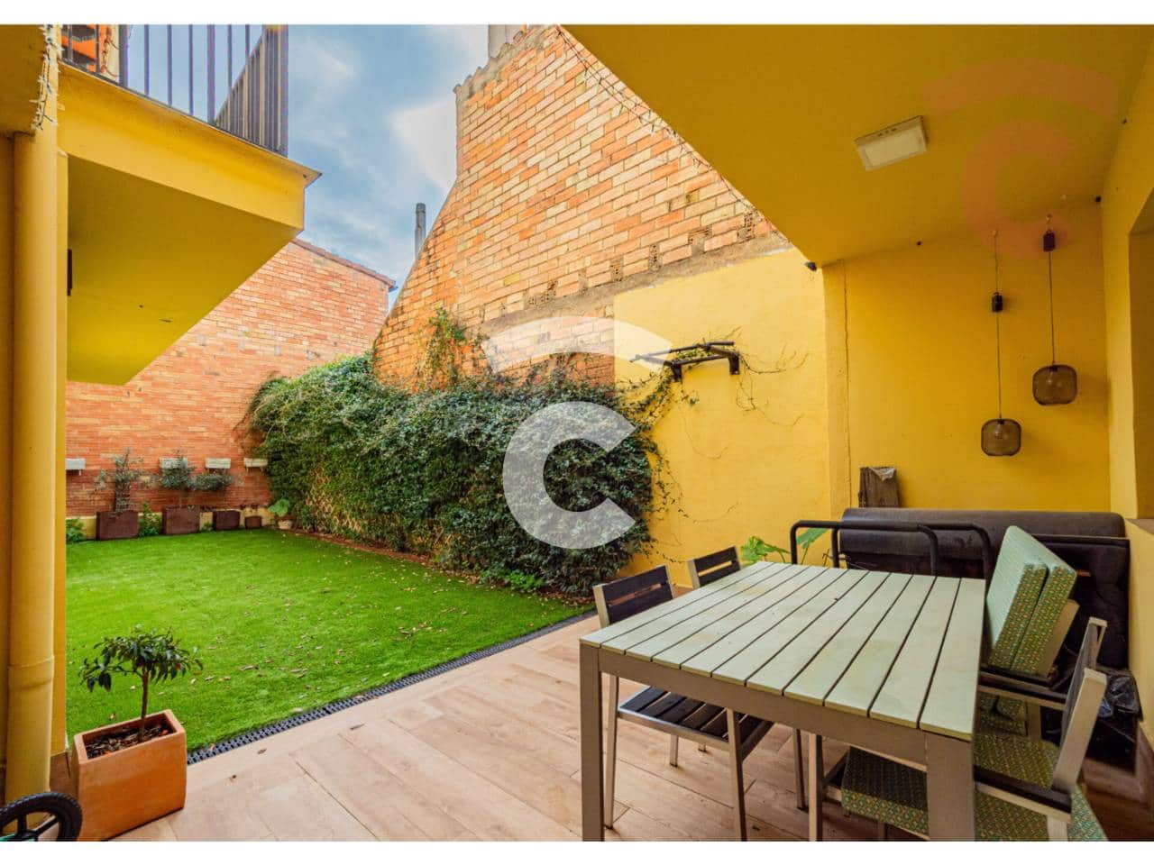 3 sypialnia Mieszkanie na sprzedaż w Tona - 250 000 € (Ref: 9361967)