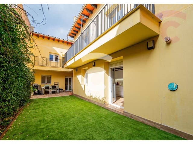 Piso de 3 habitaciones en Tona en venta - 250.000 € (Ref: 9361967)