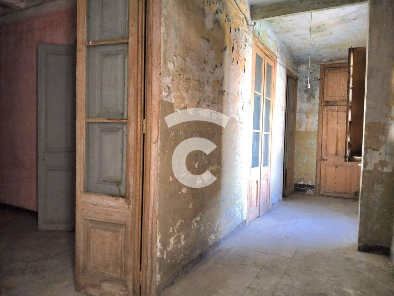 Local Commercial à vendre à Manlleu - 260 000 € (Ref: 9432765)