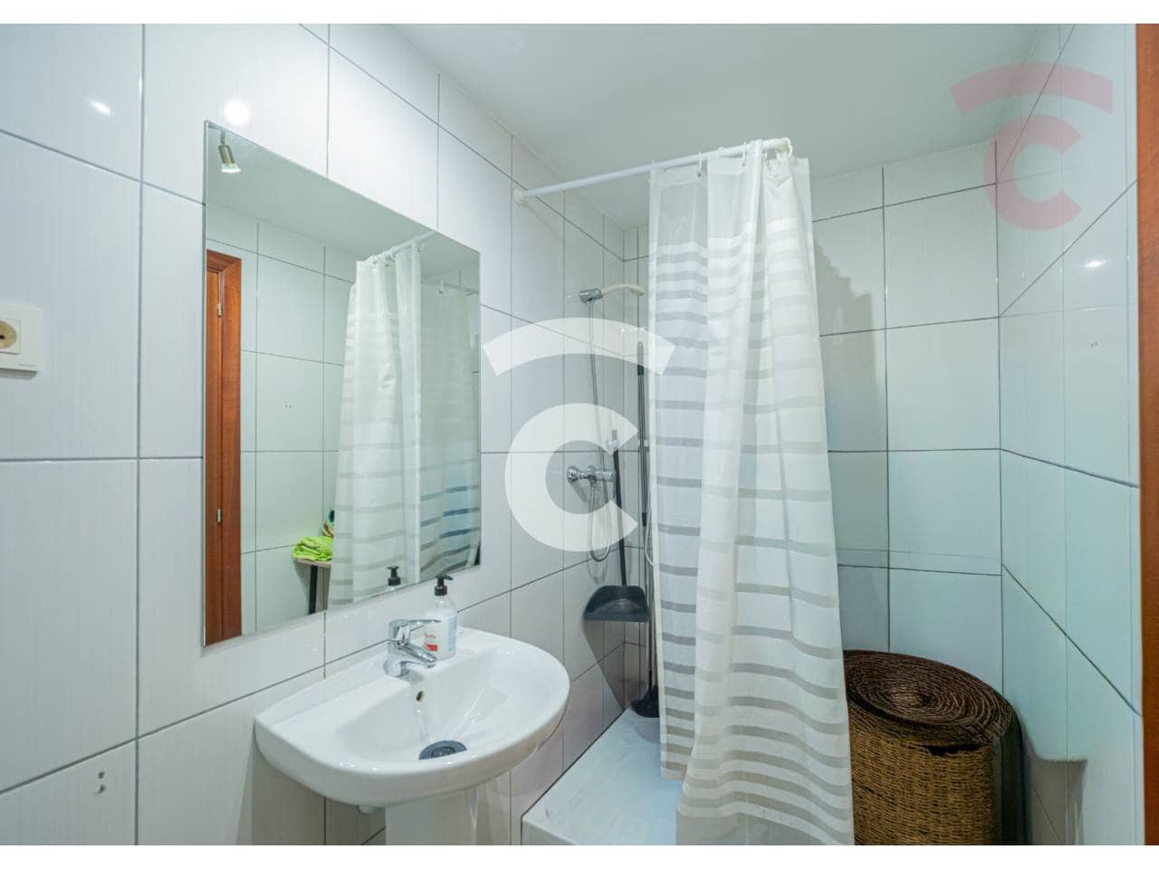 3 Zimmer Wohnung zu verkaufen in Roda de Ter mit Garage - 185.000 € (Ref: 9436739)