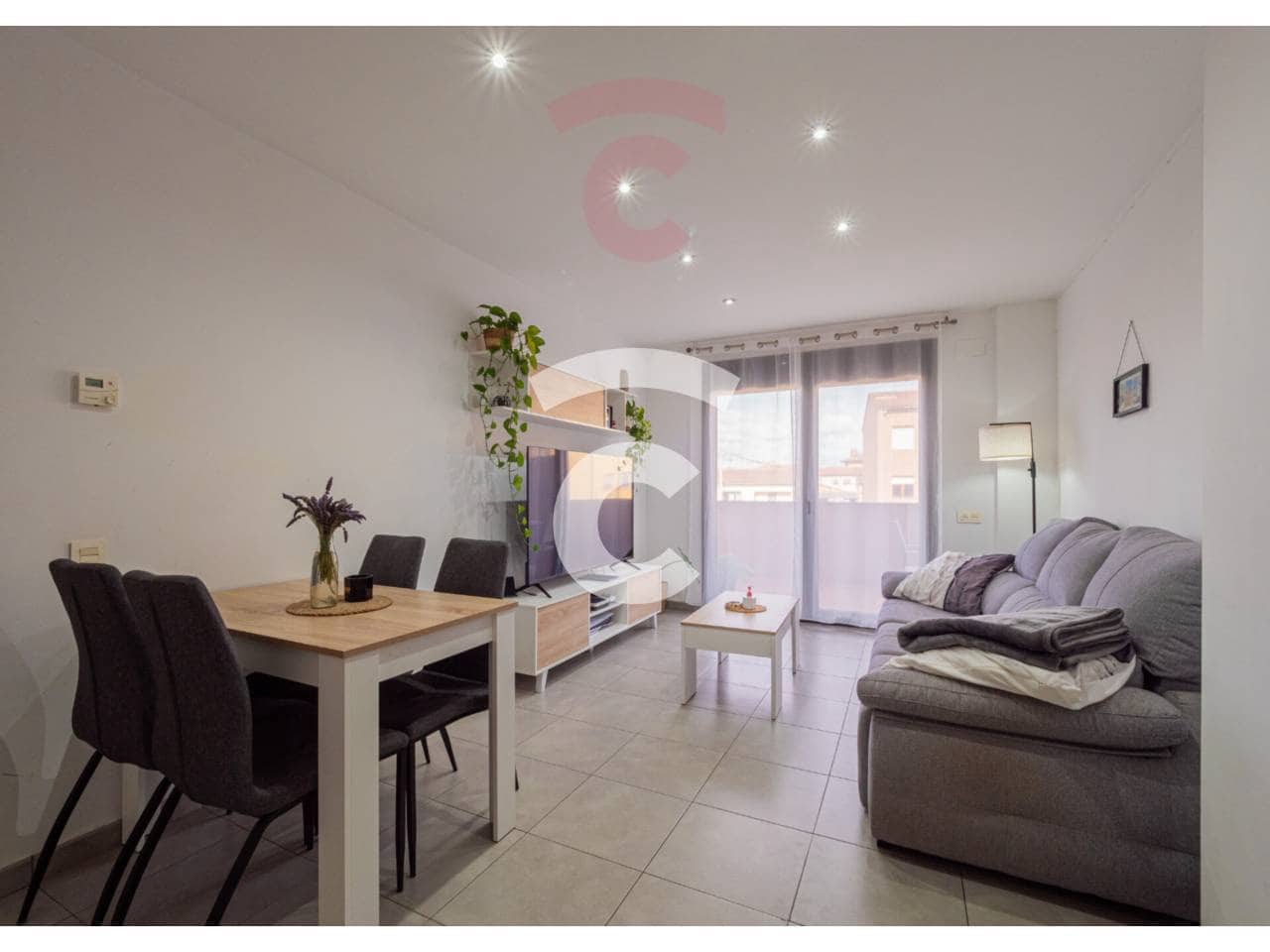 3 Zimmer Wohnung zu verkaufen in Roda de Ter mit Garage - 185.000 € (Ref: 9436739)