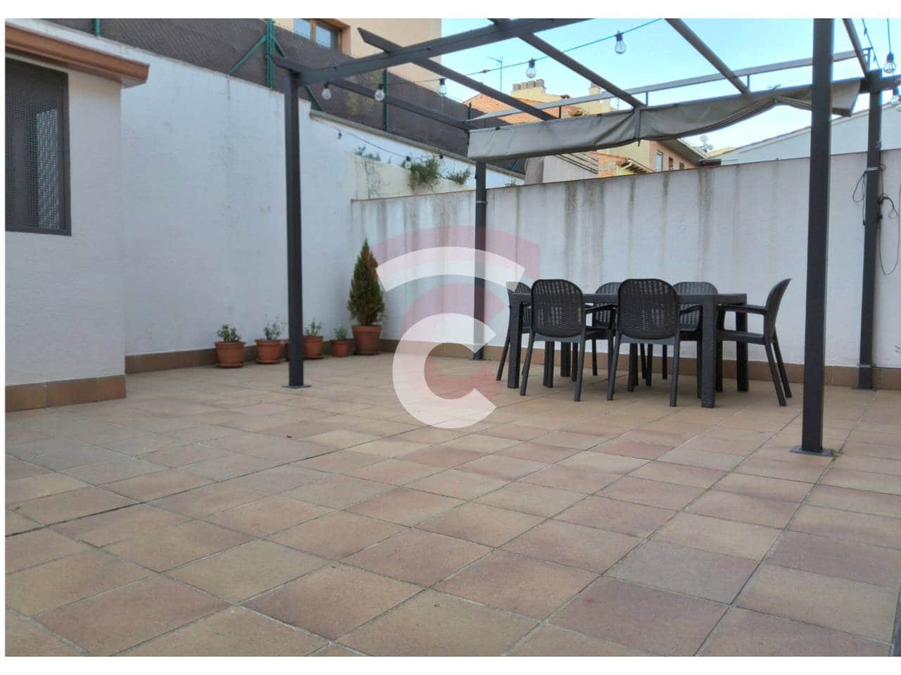 3 soveværelse Lejlighed til salg i Tona - € 248.000 (Ref: 9448736)