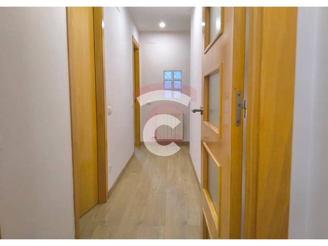 3 sypialnia Mieszkanie na sprzedaż w Tona - 248 000 € (Ref: 9448736)