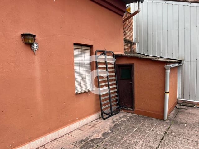 3 camera da letto Villa in vendita in Torelló con garage - 190.000 € (Rif: 9629513)