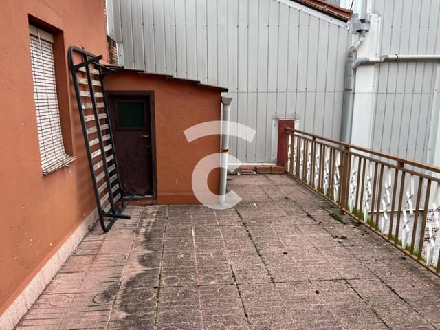 3 camera da letto Villa in vendita in Torelló con garage - 190.000 € (Rif: 9629513)