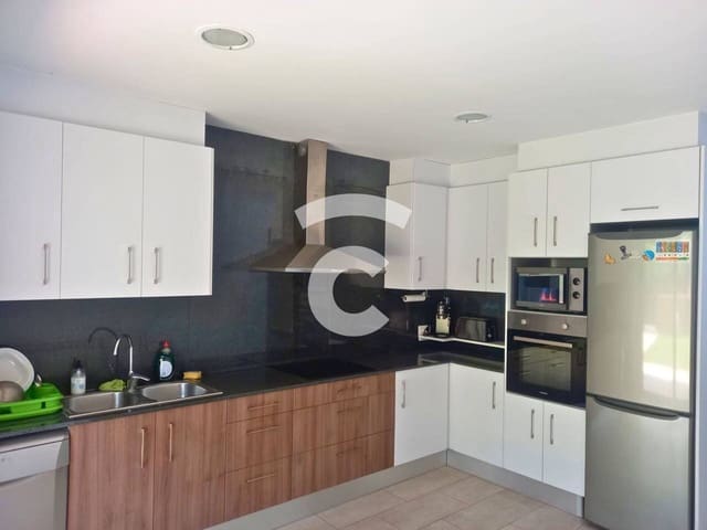 3 quarto Moradia para venda em Viladrau com garagem - 375 000 € (Ref: 9629514)