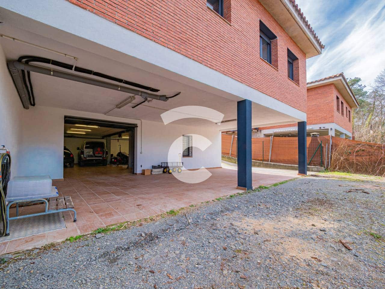 3 slaapkamer Villa te koop in Viladrau met garage - € 375.000 (Ref: 9629514)
