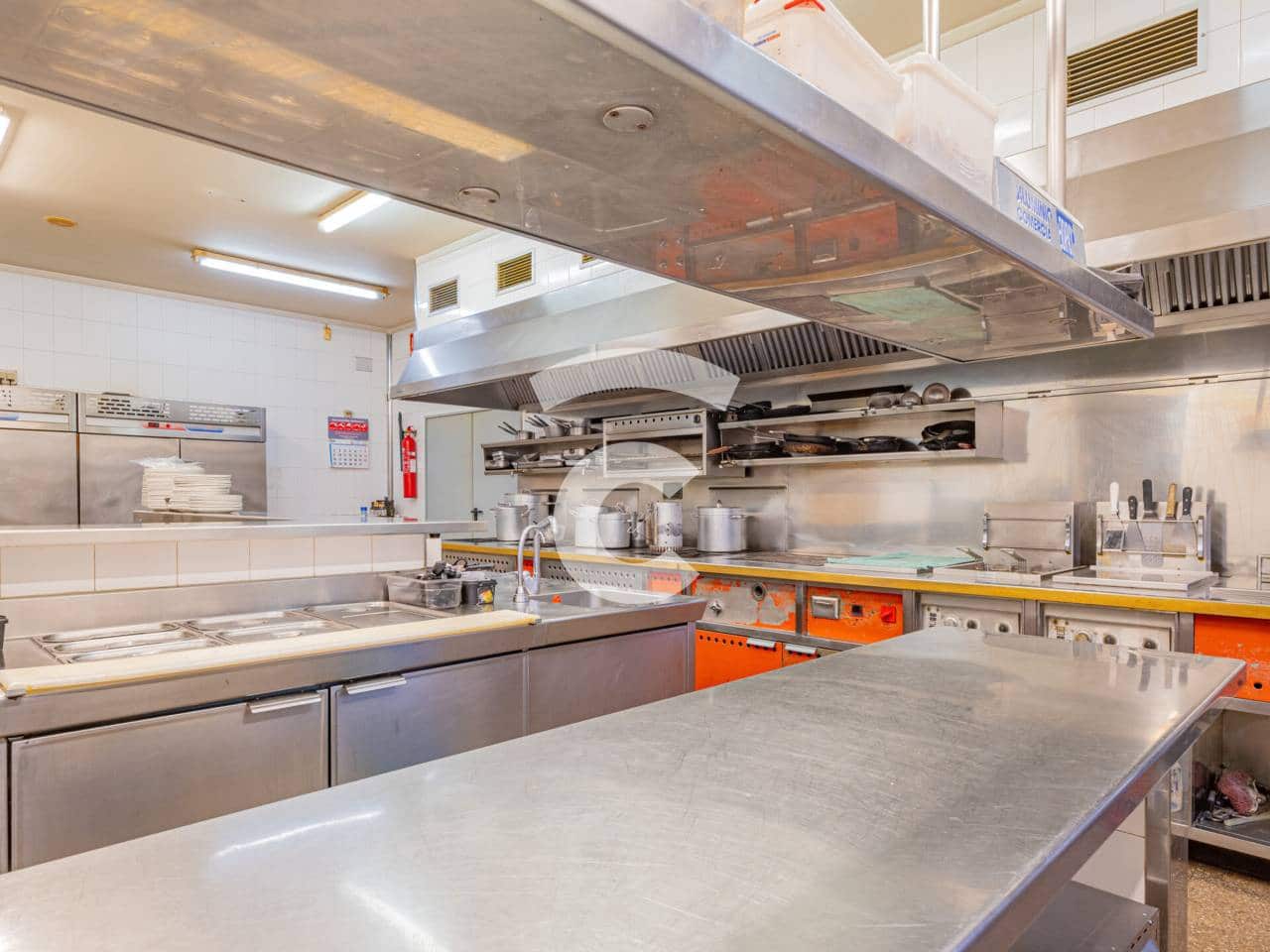 Restaurante/Bar para venda em Oris - 3 000 000 € (Ref: 9665738)