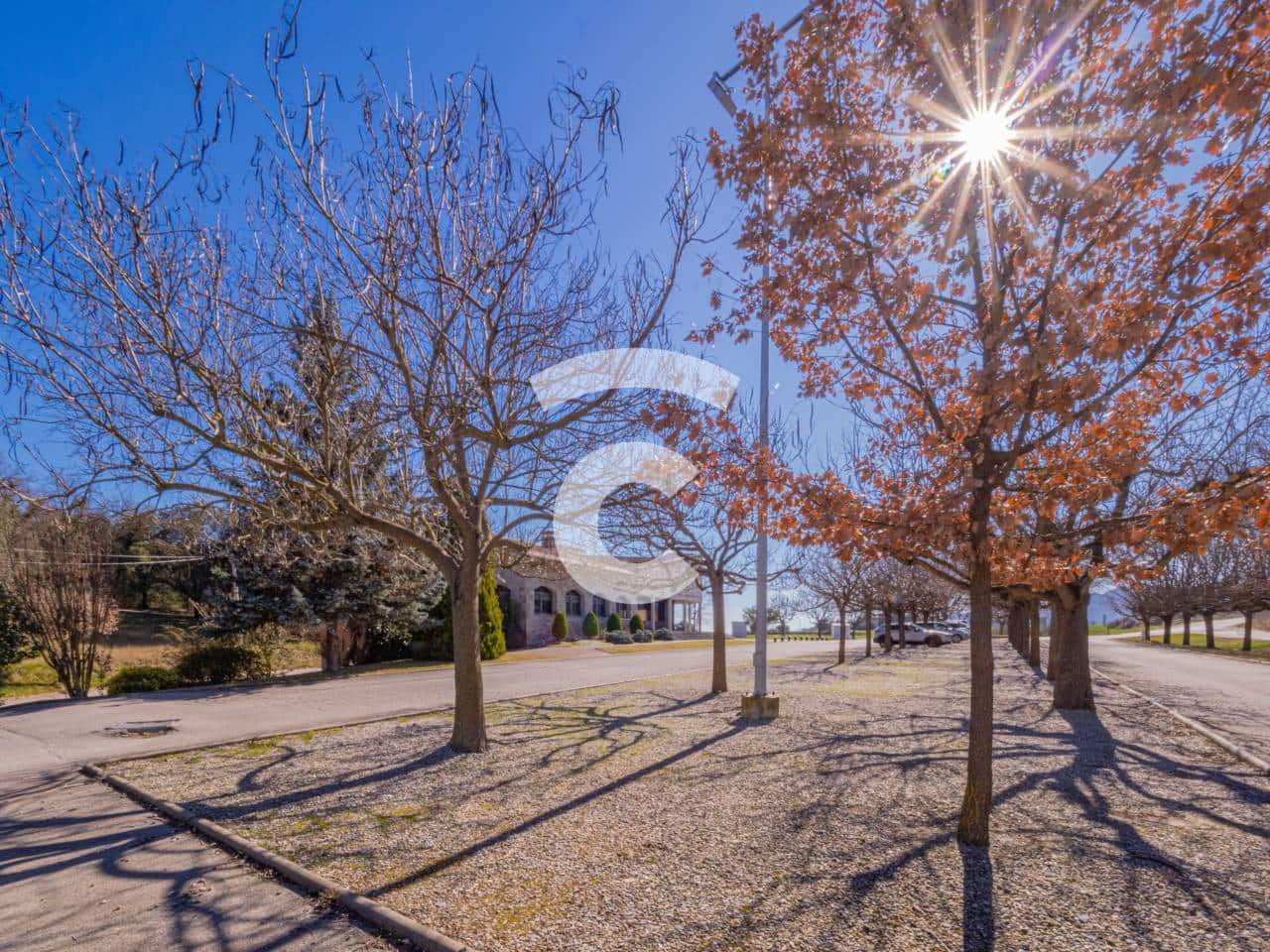 Restaurante/Bar para venda em Oris - 3 000 000 € (Ref: 9665738)