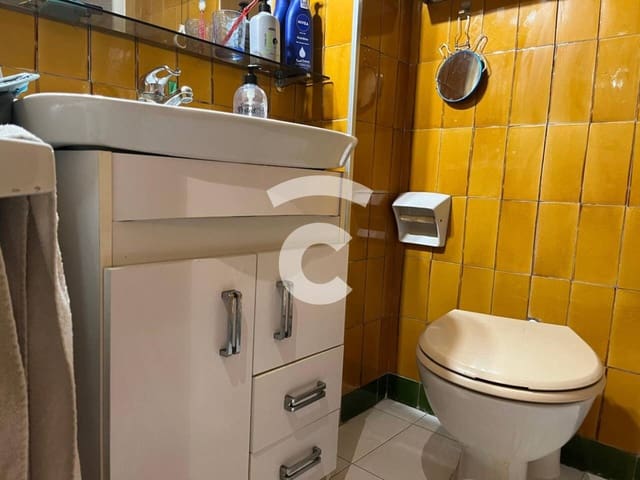 3 bedroom Flat for sale in Torelló with garage - € 145,000 (Ref: 9697918)