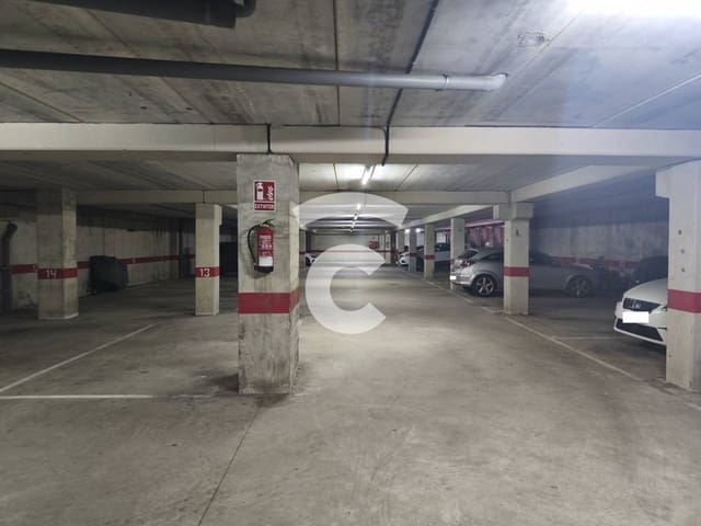 Garasje til salgs i Sant Feliu de Guíxols - € 14 000 (Ref: 9788085)