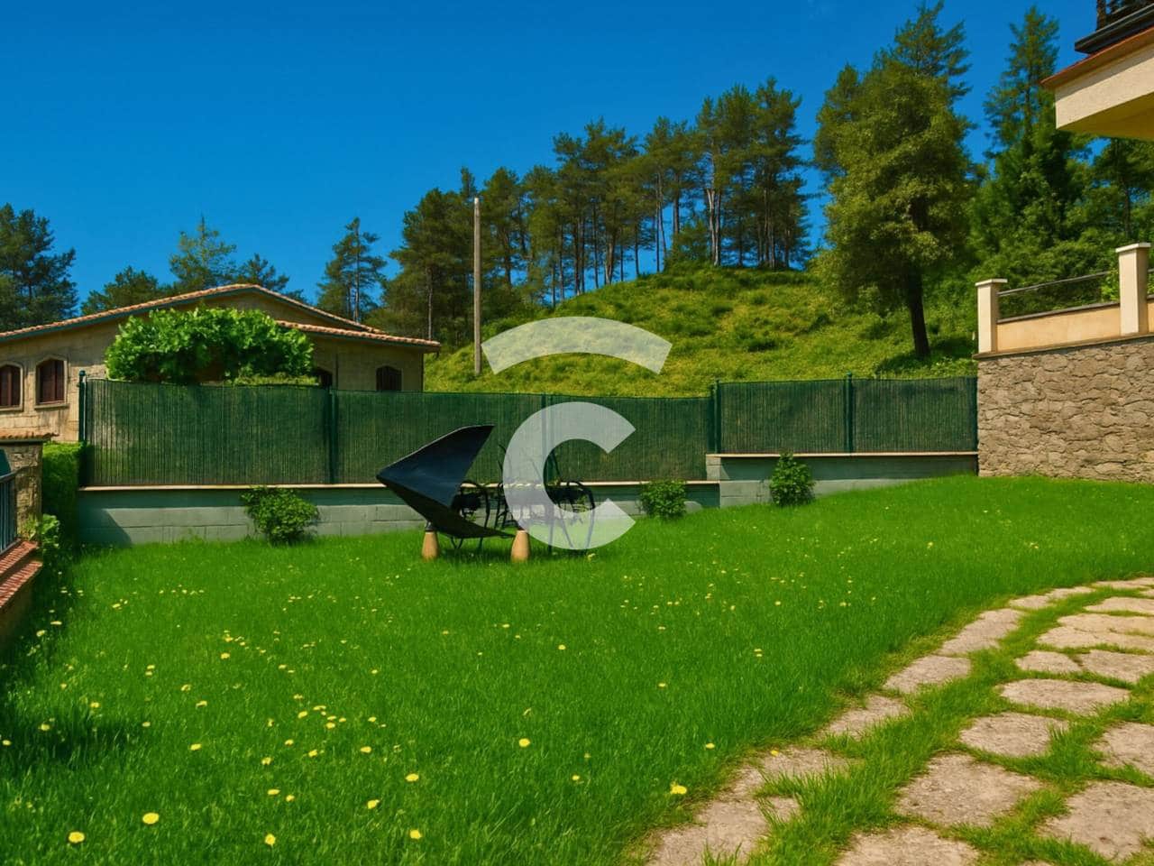 3 bedroom Villa for sale in Sant Agusti de Llucanes with pool garage - € 310,000 (Ref: 9830507)
