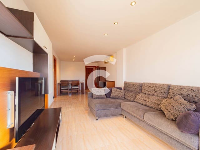 Piso de 3 habitaciones en Vic en venta con garaje - 320.000 € (Ref: 9848918)