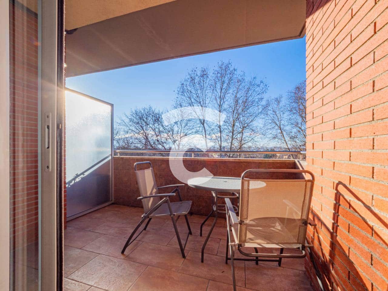 Piso de 3 habitaciones en Vic en venta con garaje - 320.000 € (Ref: 9848918)