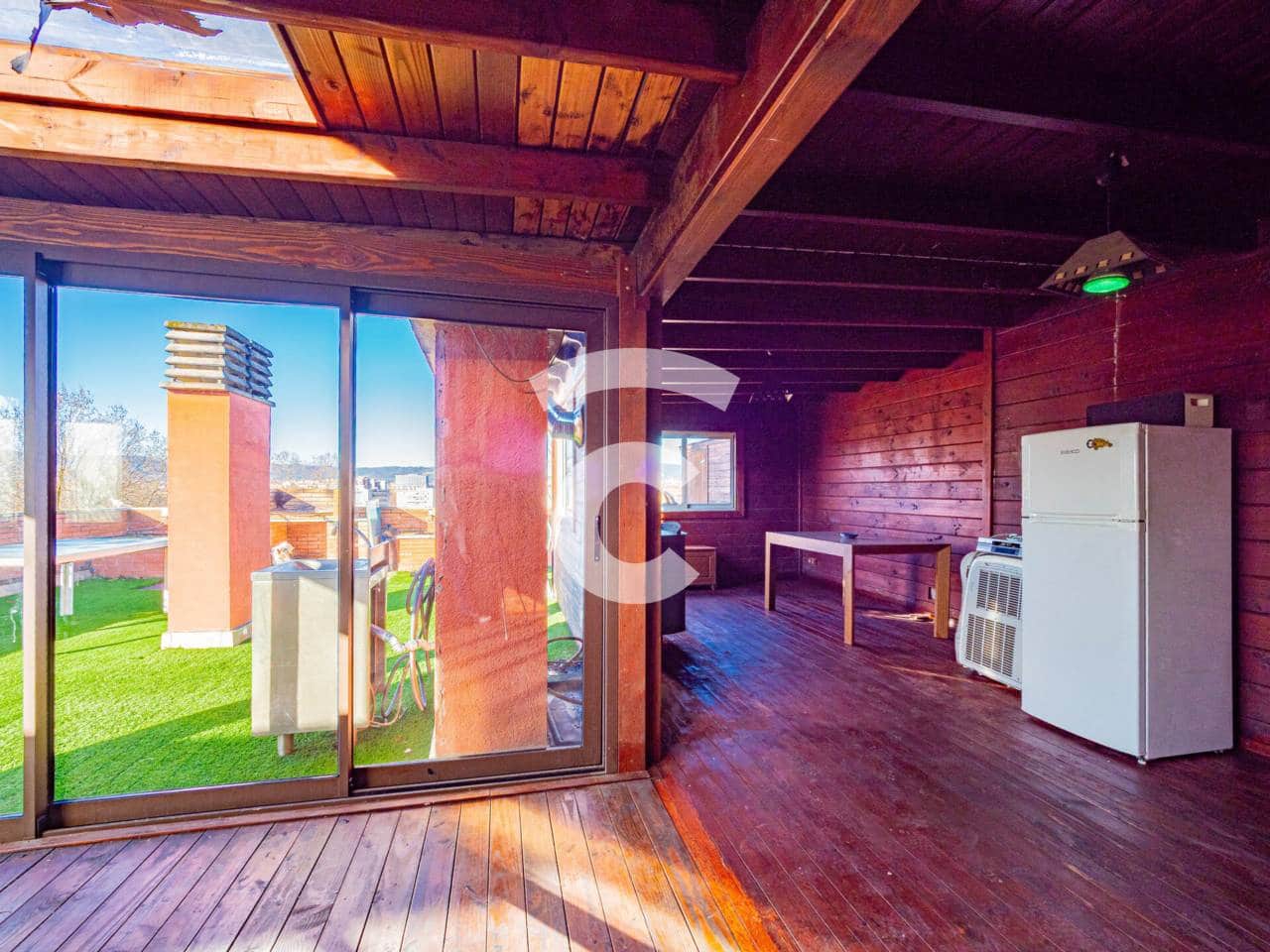 Piso de 3 habitaciones en Vic en venta con garaje - 320.000 € (Ref: 9848918)