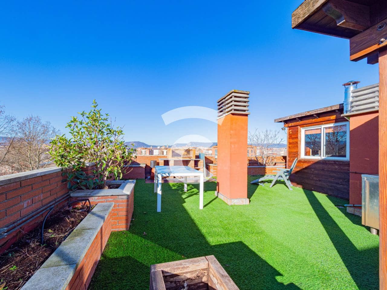Piso de 3 habitaciones en Vic en venta con garaje - 320.000 € (Ref: 9848918)