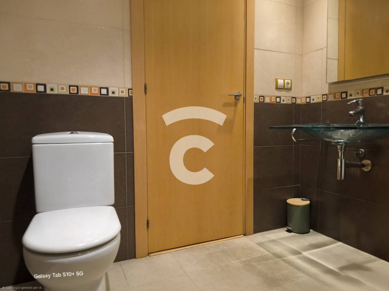 3 bedroom Flat for sale in Manlleu with garage - € 197,000 (Ref: 9861426)