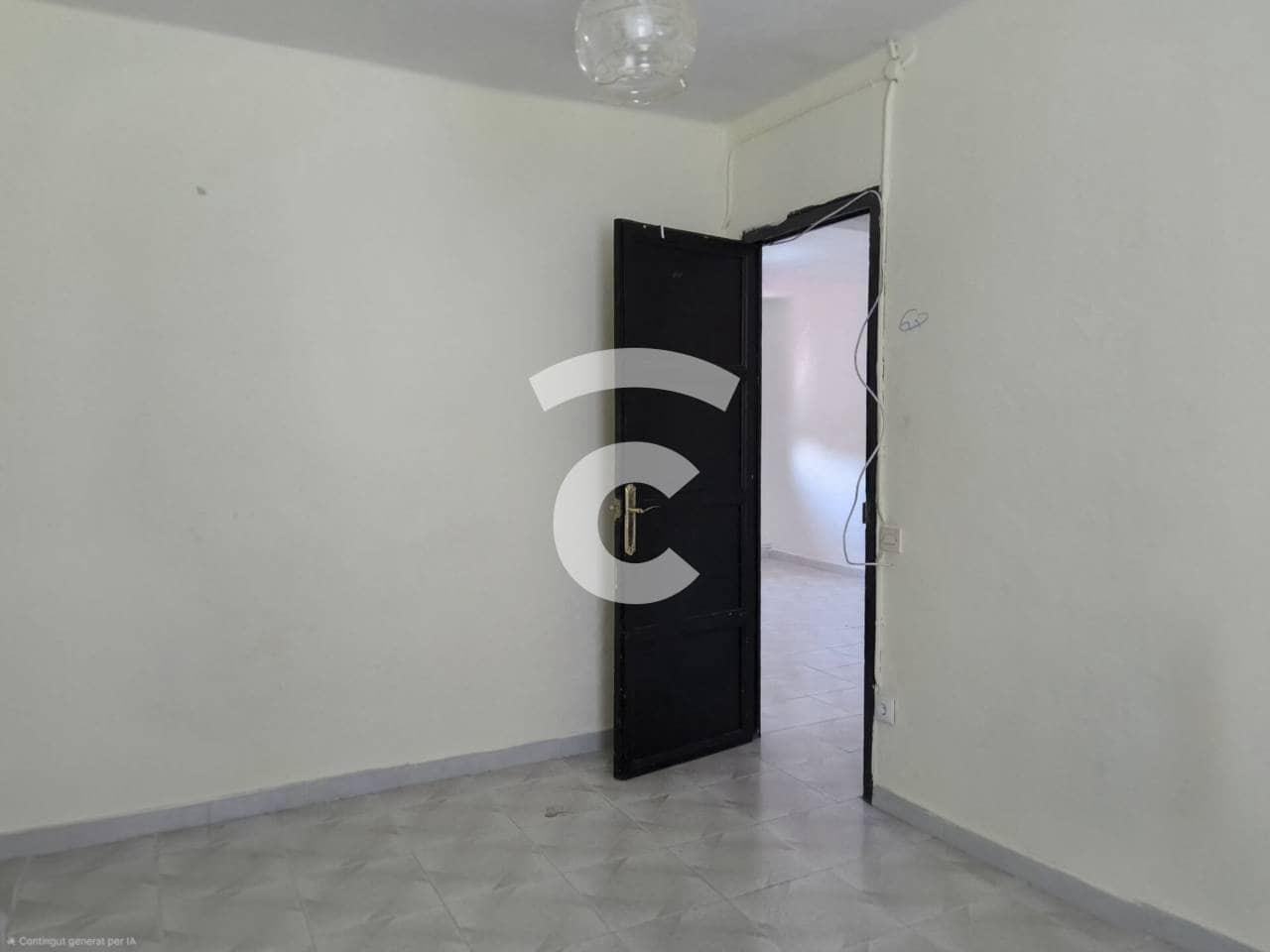 3 bedroom Flat for sale in Vic - € 87,000 (Ref: 9889649)