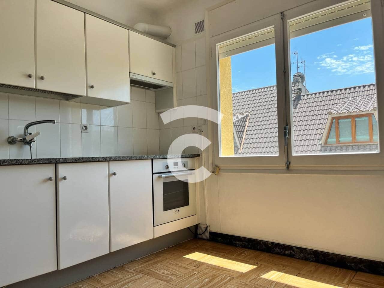 4 sovrum Lägenhet till salu i Torello med garage - 165 000 € (Ref: 9891494)