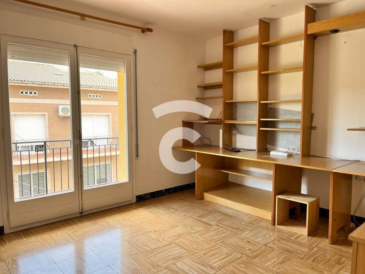 4 sovrum Lägenhet till salu i Torello med garage - 165 000 € (Ref: 9891494)
