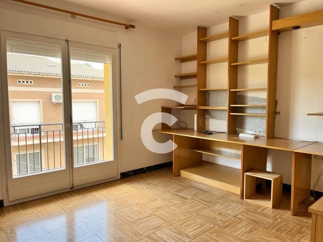 4 sovrum Lägenhet till salu i Torelló med garage - 165 000 € (Ref: 9891494)
