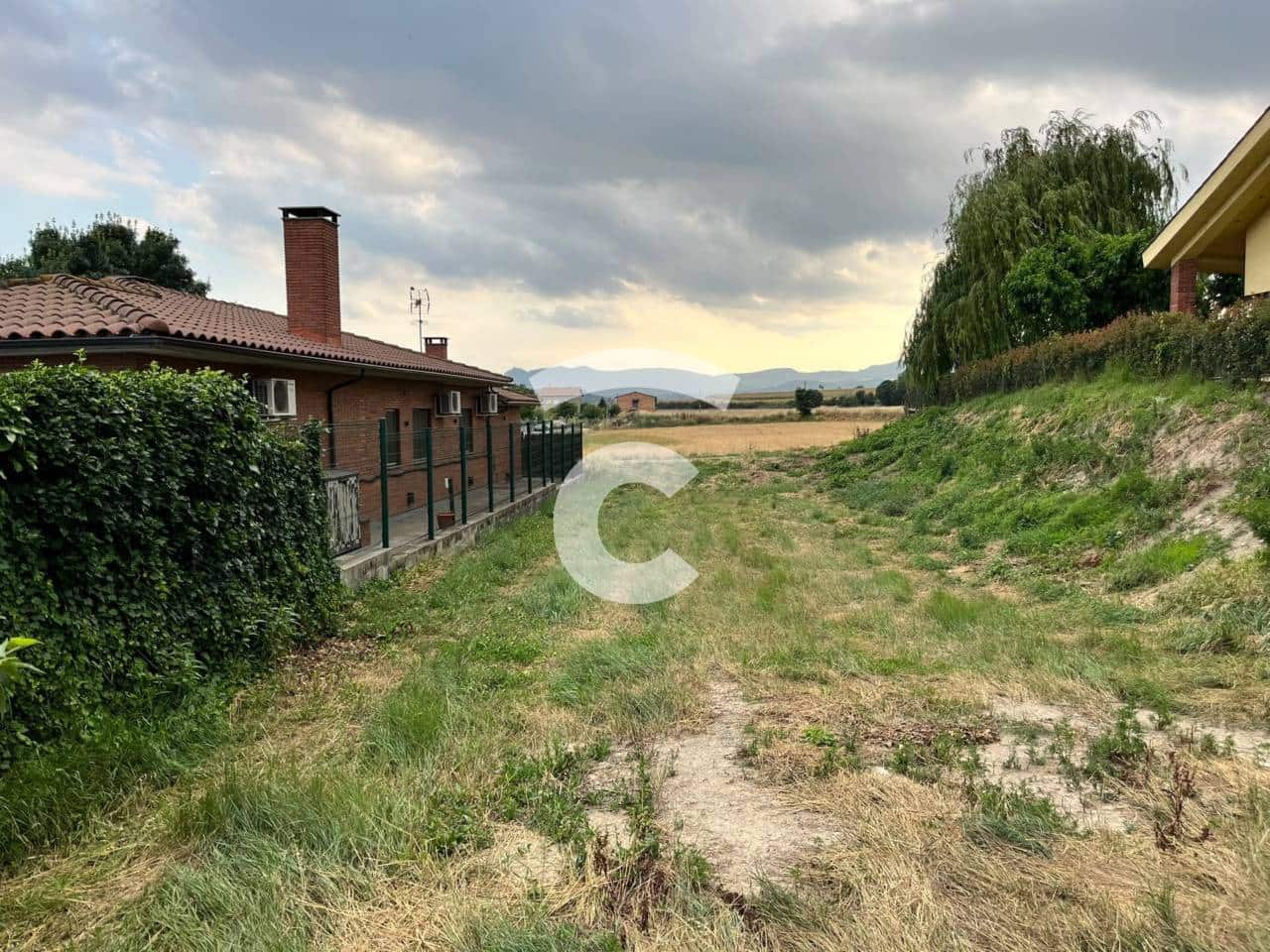 Bouwgrond te koop in Manlleu - € 165.000 (Ref: 9893615)