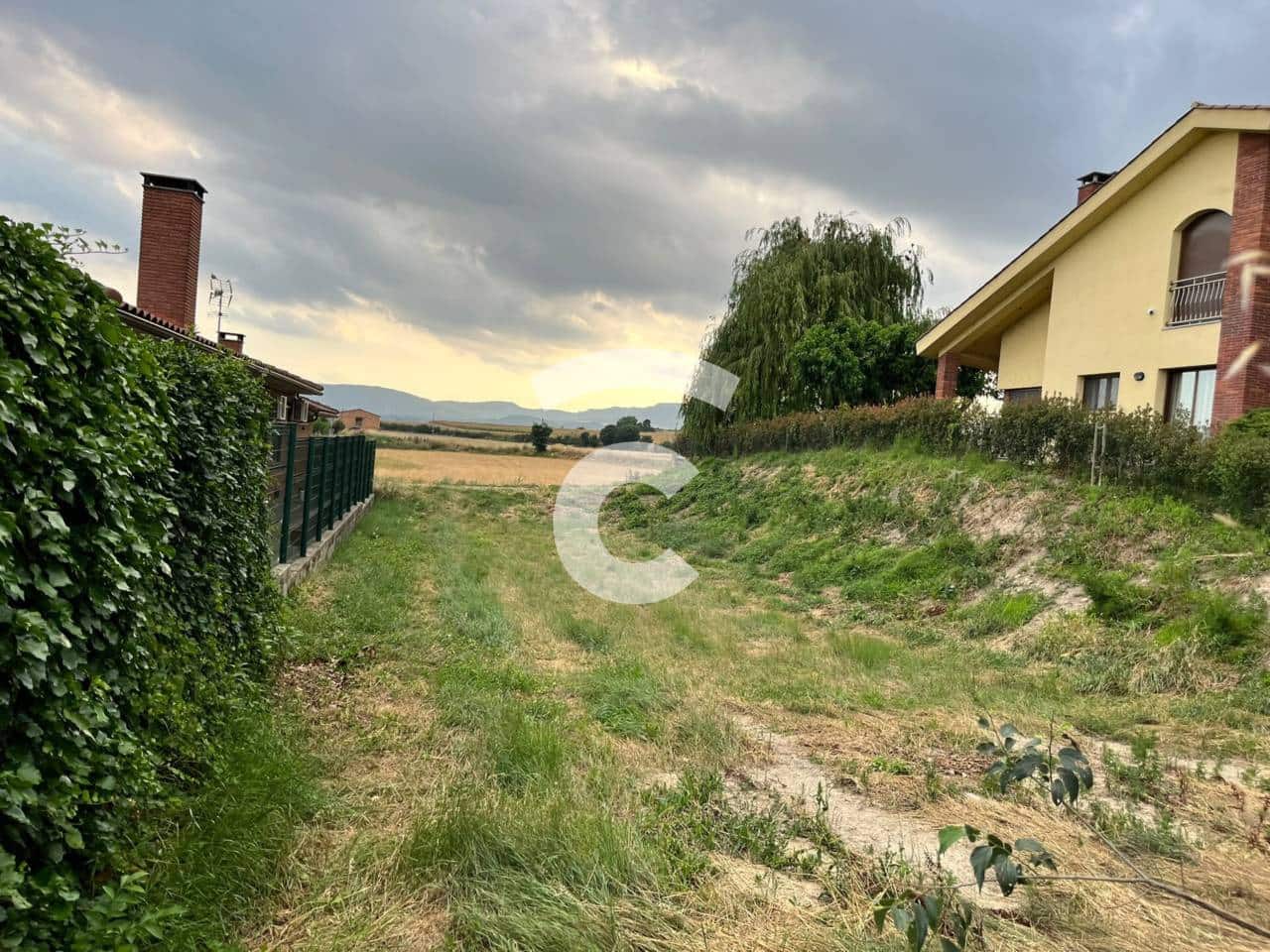 Bouwgrond te koop in Manlleu - € 165.000 (Ref: 9893615)