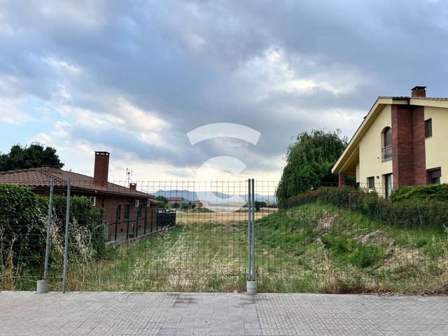 Bouwgrond te koop in Manlleu - € 165.000 (Ref: 9893615)