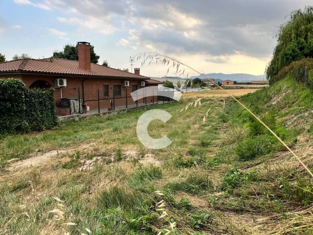 Bouwgrond te koop in Manlleu - € 165.000 (Ref: 9893615)