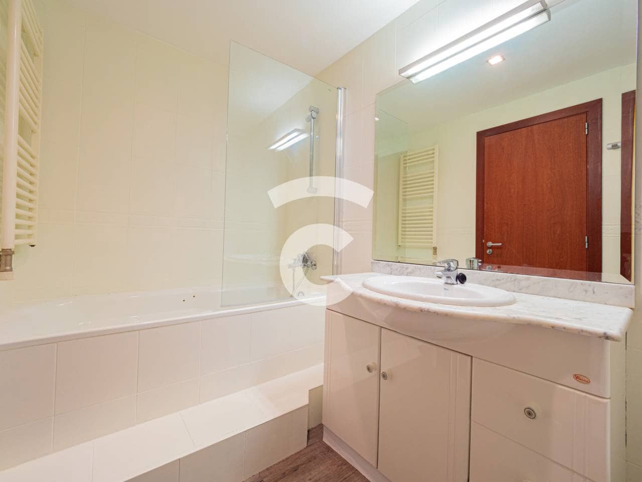 3 quarto Apartamento para venda em Vic com piscina garagem - 450 000 € (Ref: 9958985)