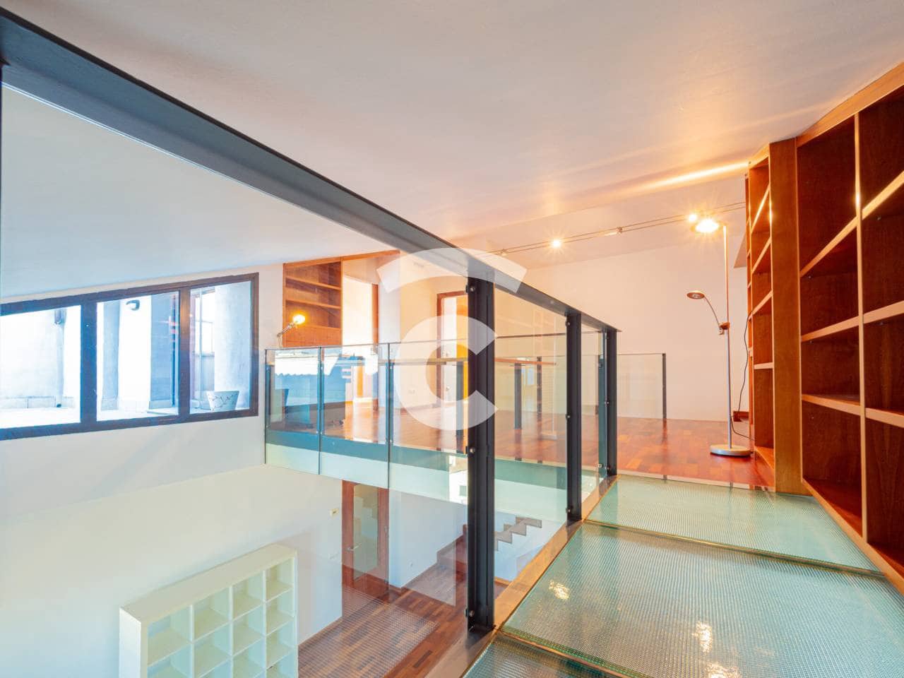 Piso de 4 habitaciones en Vic en venta con piscina garaje - 595.000 € (Ref: 9958985)