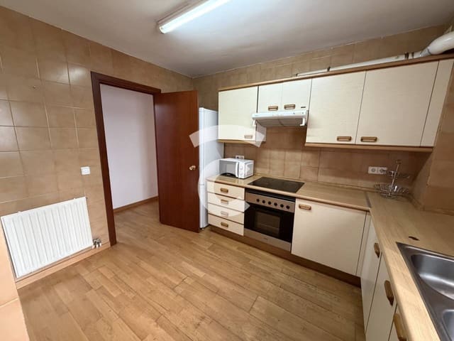 4 quarto Apartamento para venda em Vic com garagem - 290 000 € (Ref: 9986244)