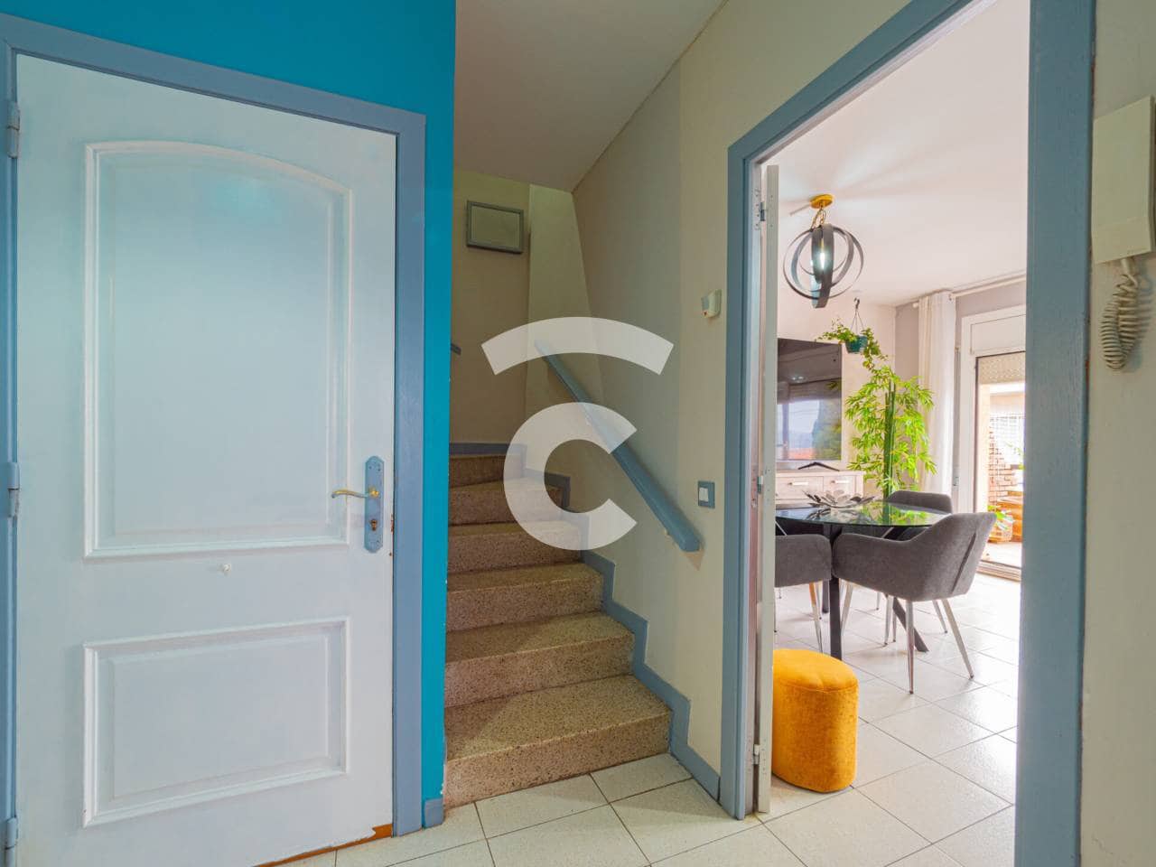 4 chambre Maison de Ville à vendre à Roda de Ter avec garage - 265 000 € (Ref: 9990125)