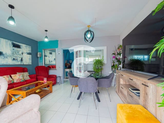 4 chambre Maison de Ville à vendre à Roda de Ter avec garage - 265 000 € (Ref: 9990125)