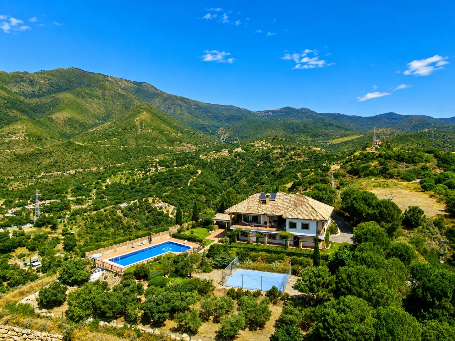 6 camera da letto Finca/Casa di Campagna in vendita in Estepona con piscina garage - 3.400.000 € (Rif: 10009313)