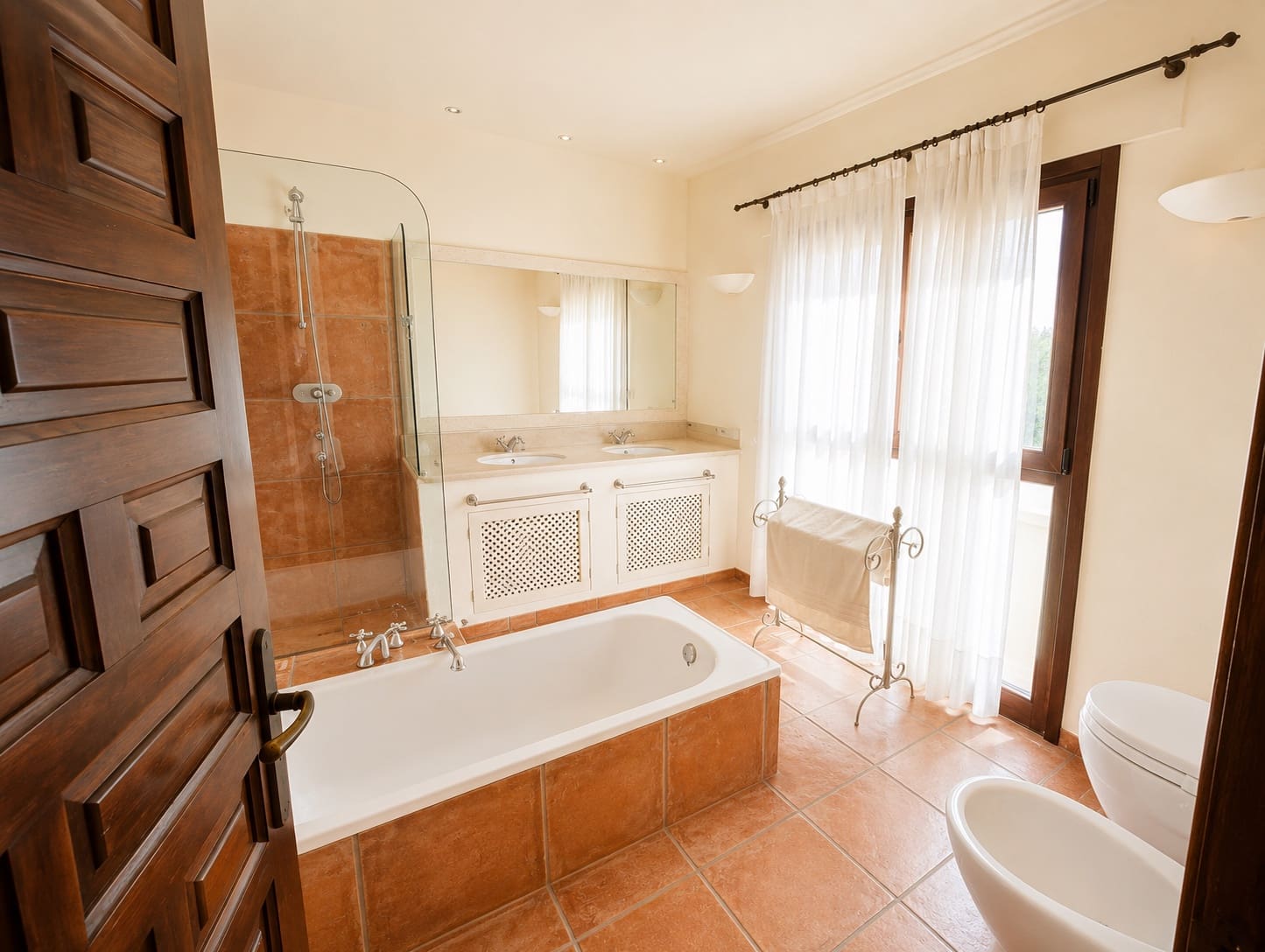 Finca/Casa Rural de 4 habitaciones en Estepona en venta con piscina garaje - 1.740.000 € (Ref: 10012152)
