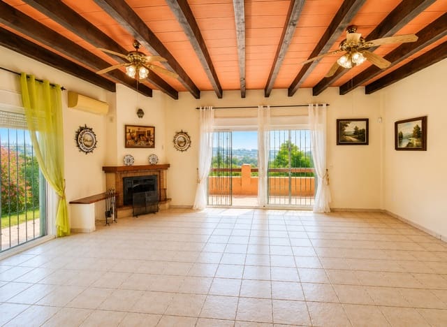 6 slaapkamer Finca/Landhuis te koop in Estepona met garage - € 1.850.000 (Ref: 10025989)