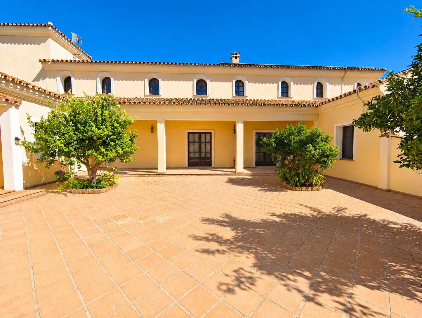 4 sovrum Finca/Hus på landet till salu i Casares med garage - 2 950 000 € (Ref: 10043314)
