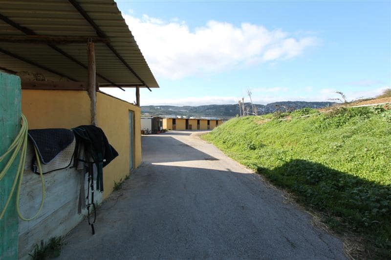 4 bedroom Finca/Country House for sale in Casares with garage - € 2,950,000 (Ref: 10043314)