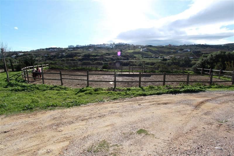 4 bedroom Finca/Country House for sale in Casares with garage - € 2,950,000 (Ref: 10043314)